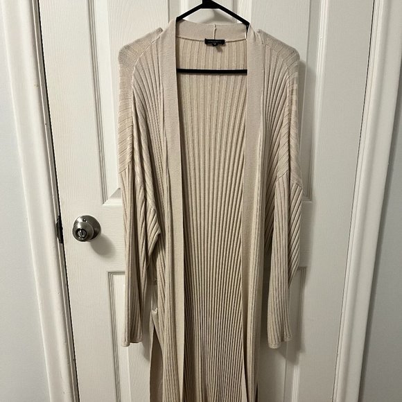 Long Knit Cardigan with Belt - Picture 2 of 4